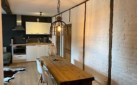 Authentic Stays - 6P-Apartment